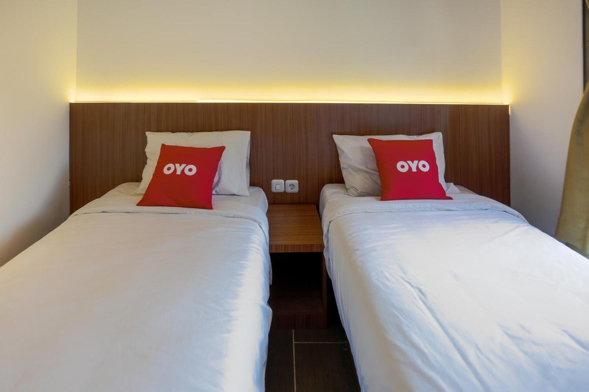 Super Oyo 3109 Point Inn Cakarta Dış mekan fotoğraf